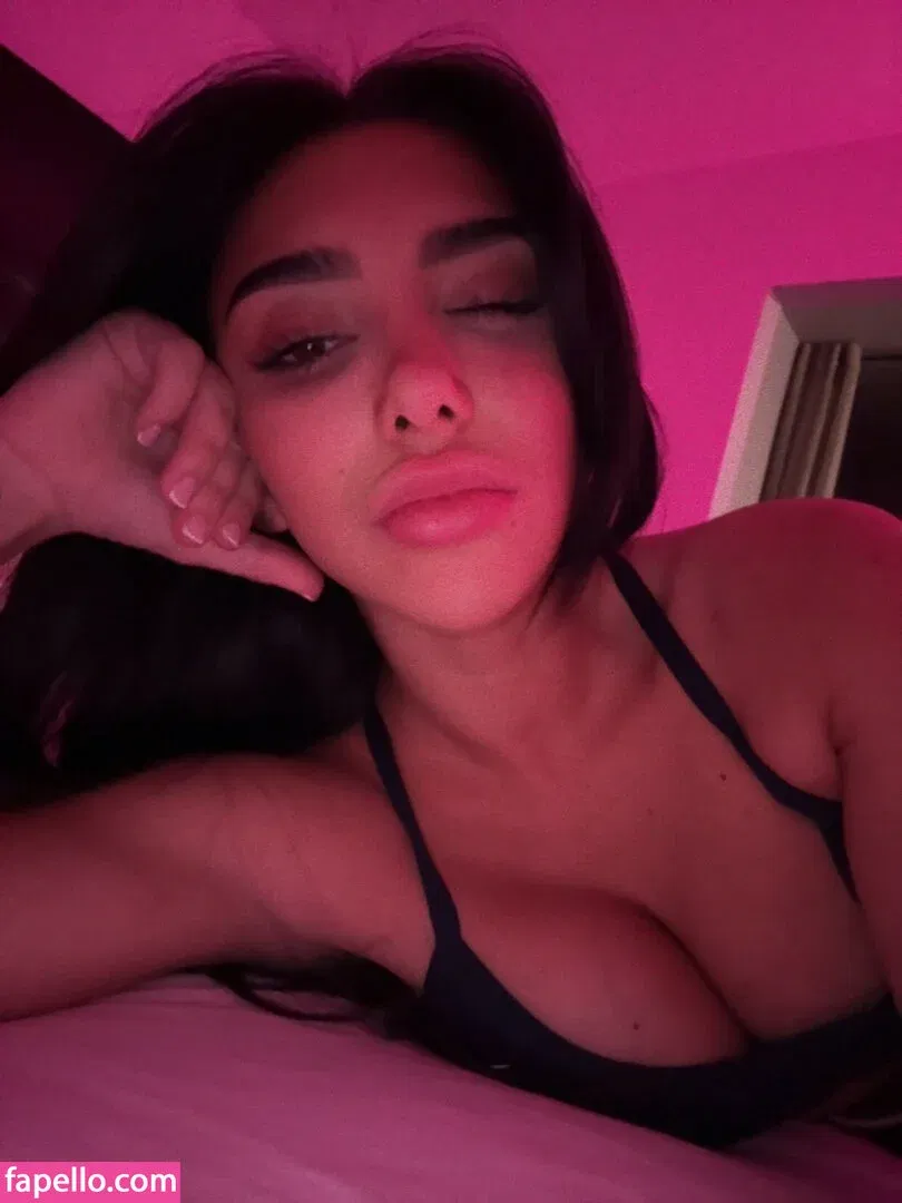 Julia Bayonetta Onlyfans Photo Gallery 