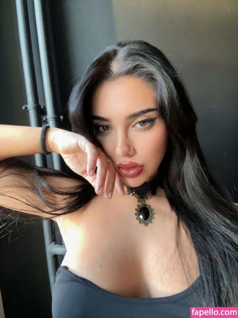 Julia Bayonetta Onlyfans Photo Gallery 