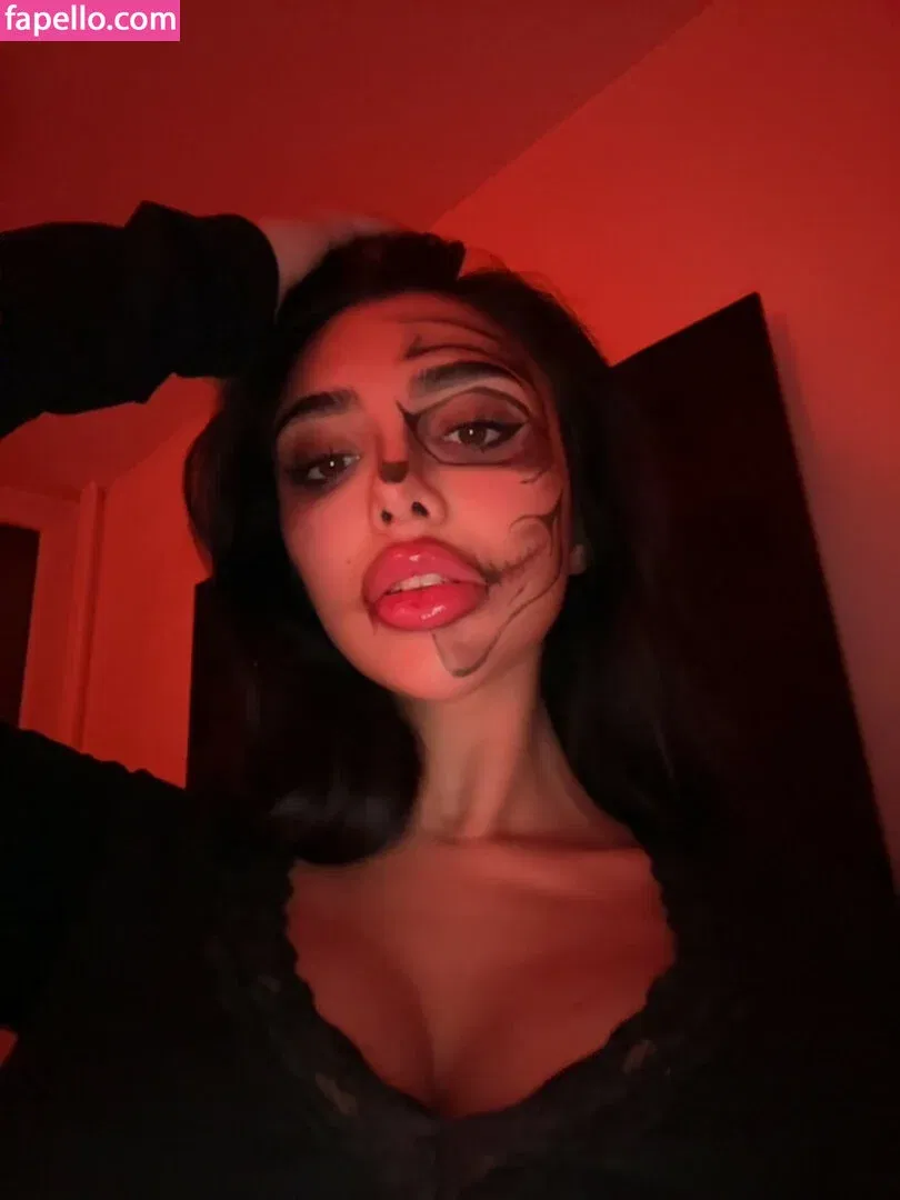 Julia Bayonetta Onlyfans Photo Gallery 