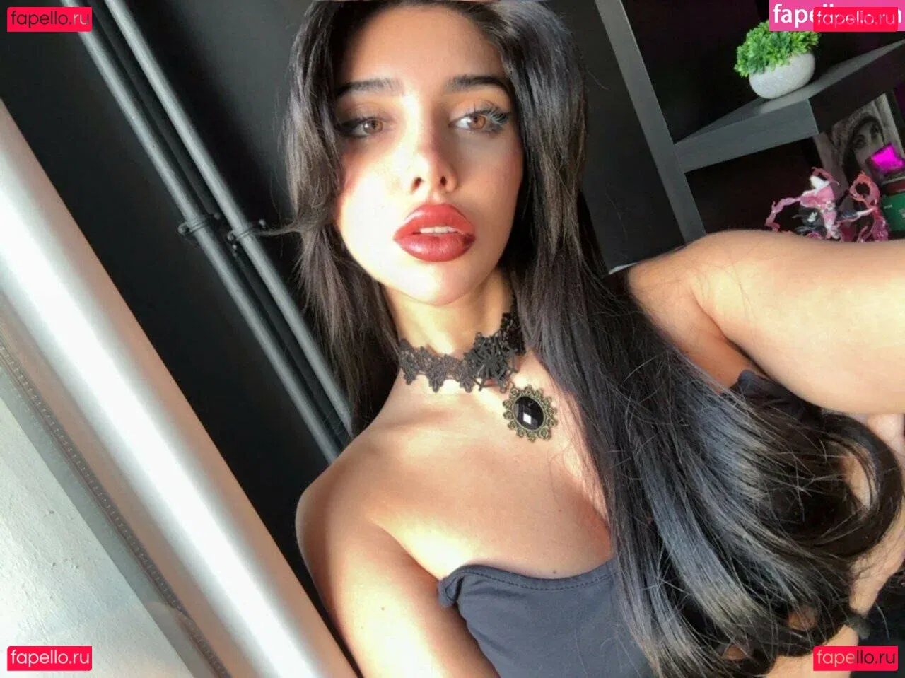 Julia Bayonetta Onlyfans Photo Gallery 