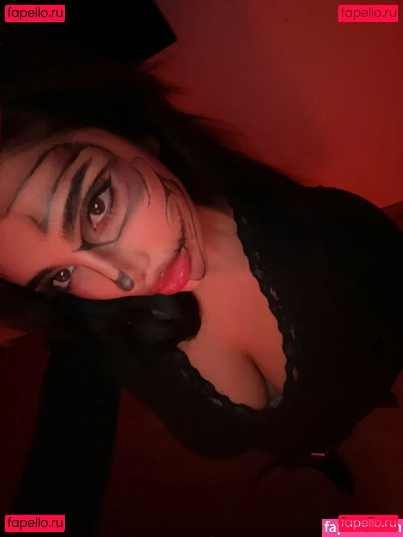 Julia Bayonetta Onlyfans Photo Gallery 