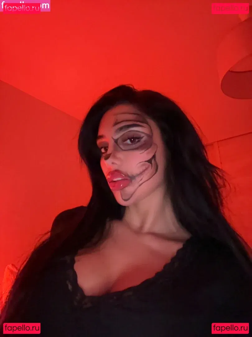 Julia Bayonetta Onlyfans Photo Gallery 