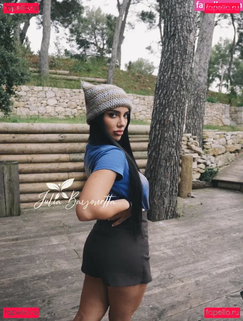 Julia Bayonetta Onlyfans Photo Gallery 