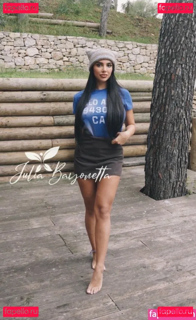 Julia Bayonetta Onlyfans Photo Gallery 