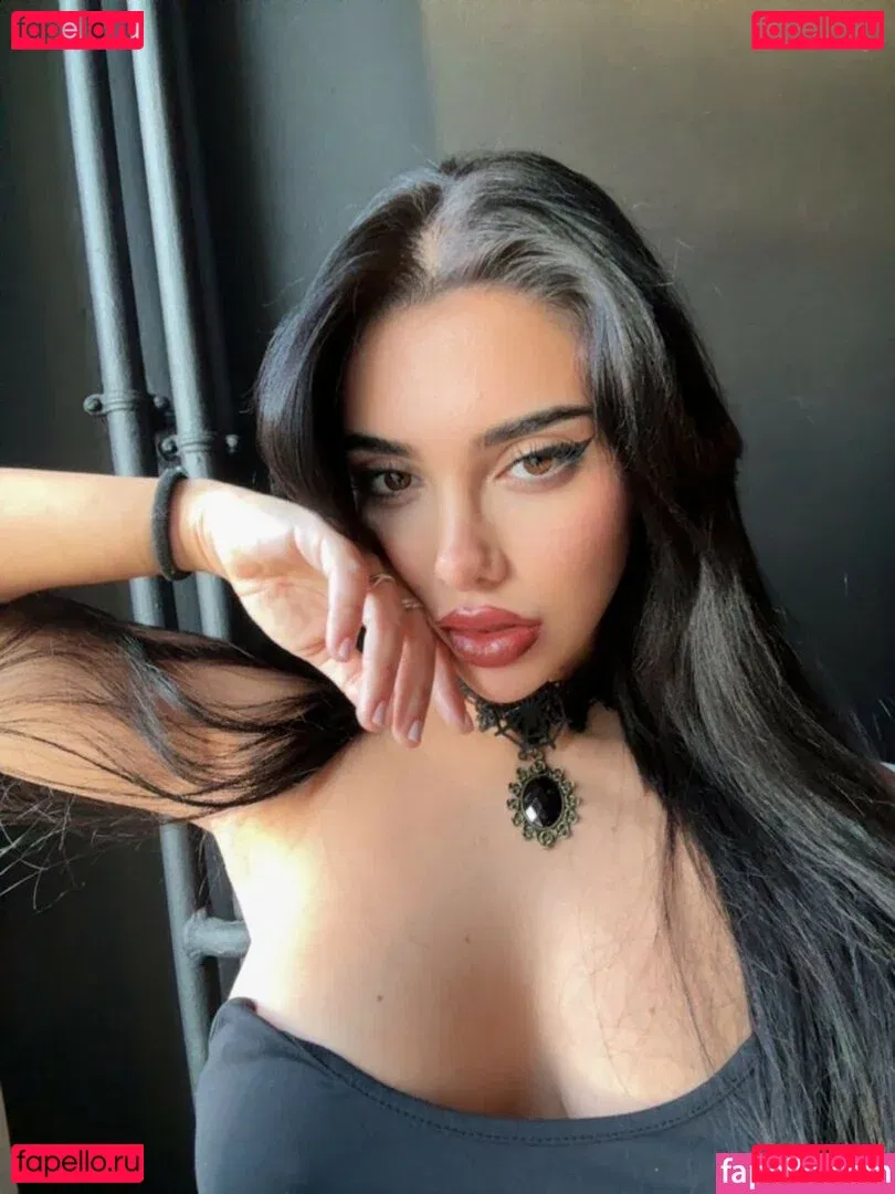 Julia Bayonetta Onlyfans Photo Gallery 