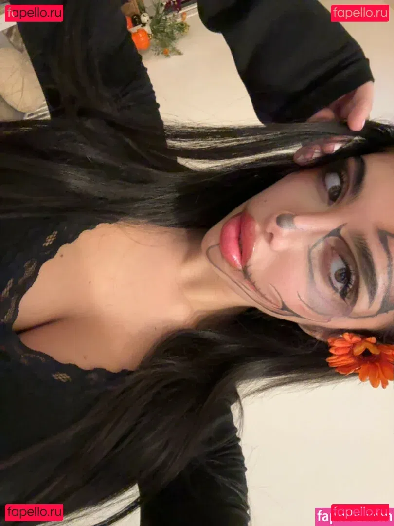 Julia Bayonetta Onlyfans Photo Gallery 