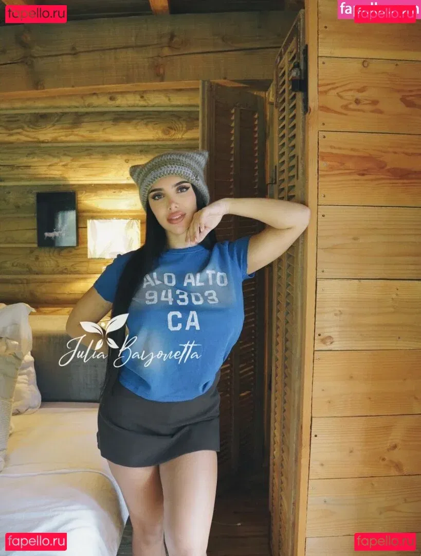 Julia Bayonetta Onlyfans Photo Gallery 