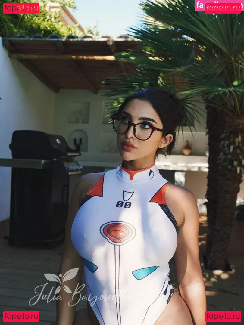 Julia Bayonetta Onlyfans Photo Gallery 