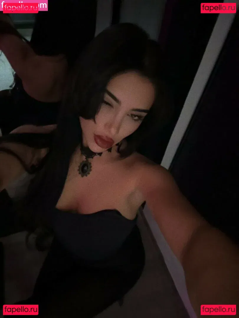 Julia Bayonetta Onlyfans Photo Gallery 