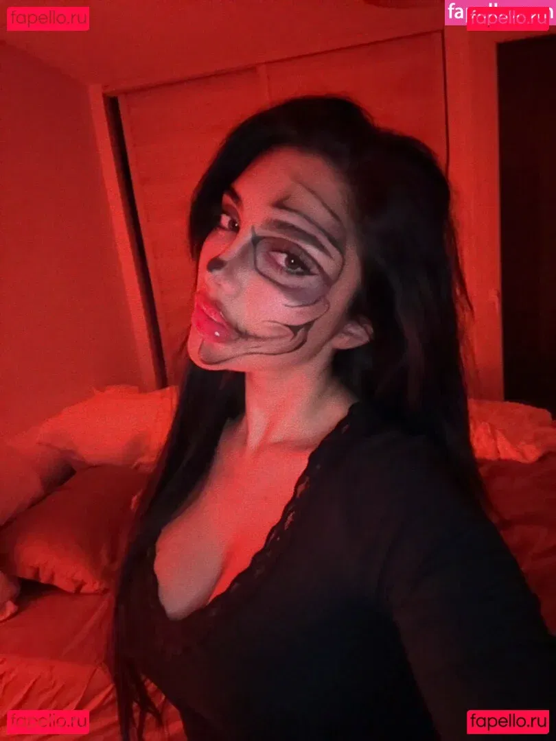 Julia Bayonetta Onlyfans Photo Gallery 