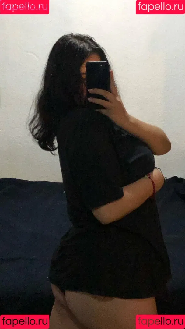 sar.eliii Onlyfans Photo Gallery 