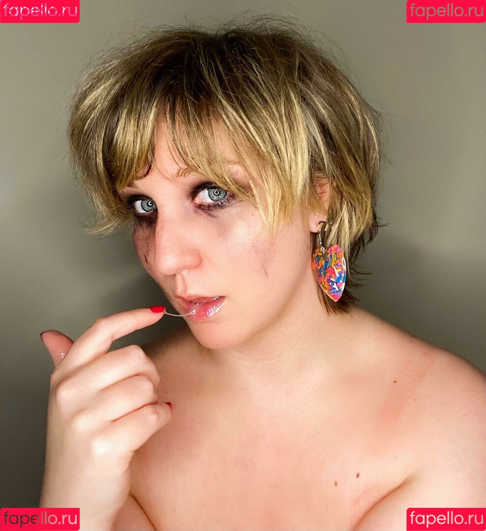 HoneyThorne Onlyfans Photo Gallery 