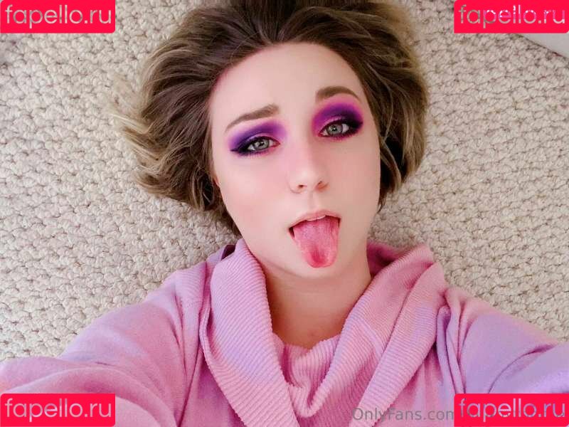 HoneyThorne Onlyfans Photo Gallery 