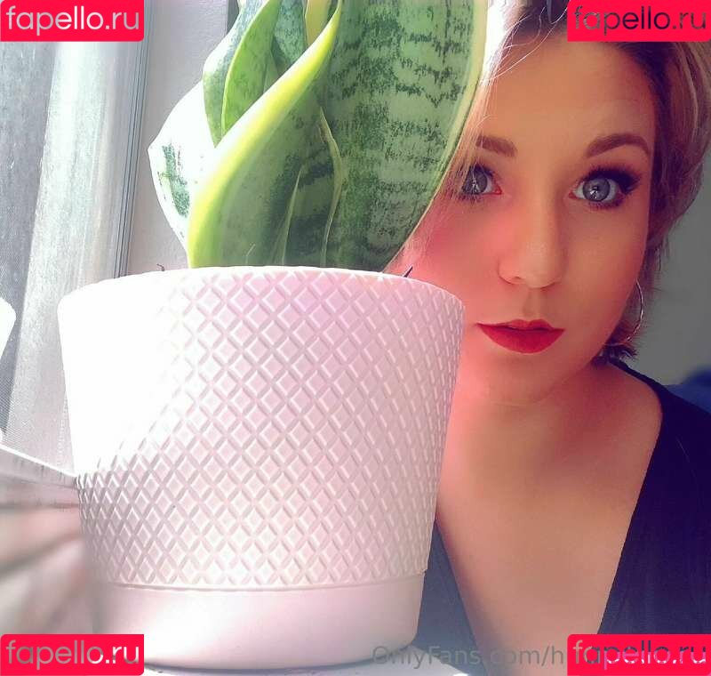 HoneyThorne Onlyfans Photo Gallery 