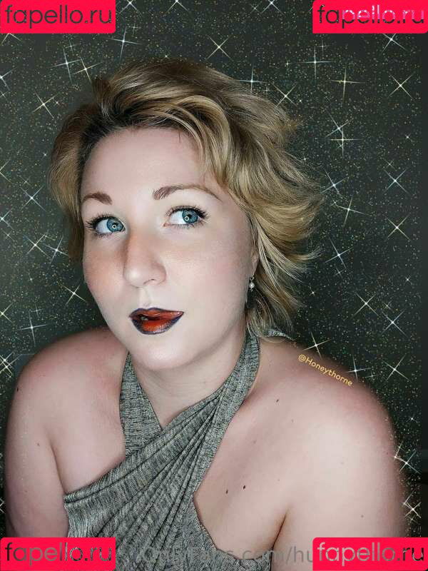 HoneyThorne Onlyfans Photo Gallery 