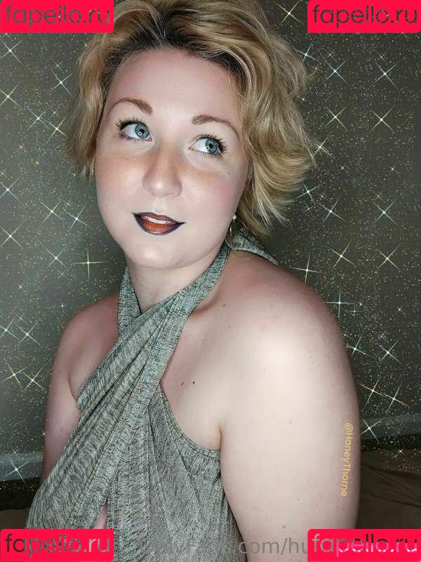 HoneyThorne Onlyfans Photo Gallery 