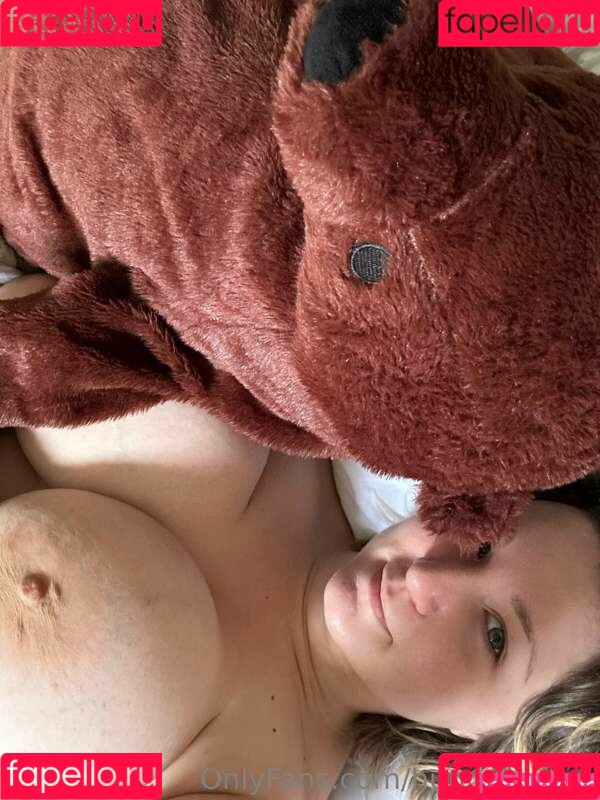 HoneyThorne Onlyfans Photo Gallery 