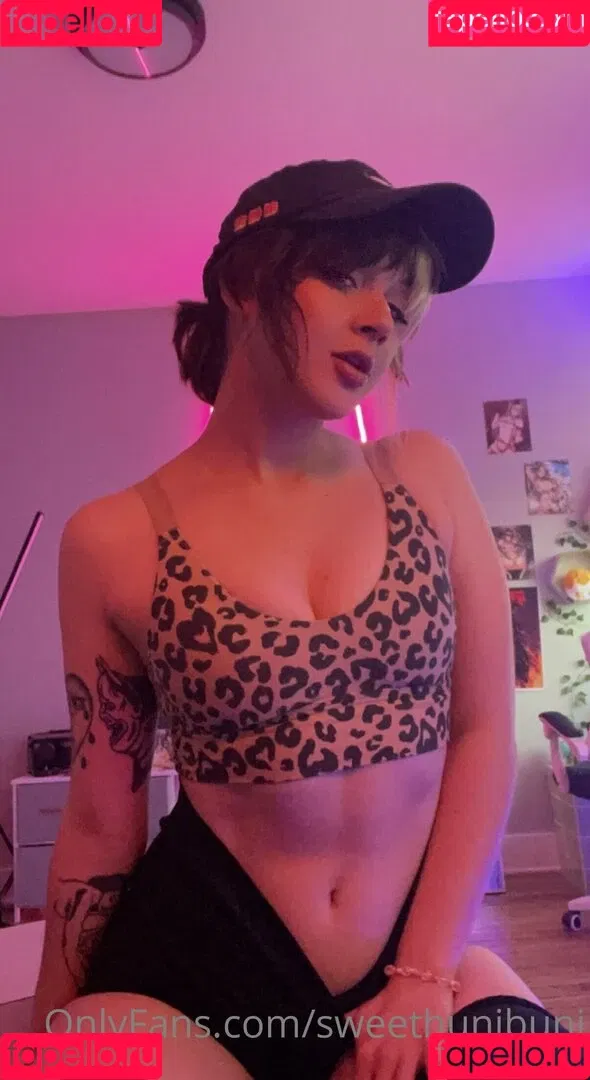 xo_lilhuni_xo Onlyfans Photo Gallery 