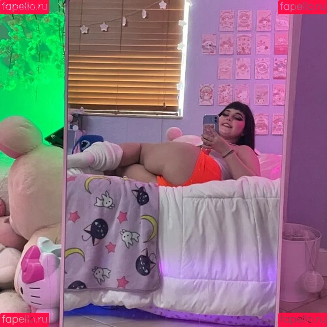 okay_kylie Onlyfans Photo Gallery 