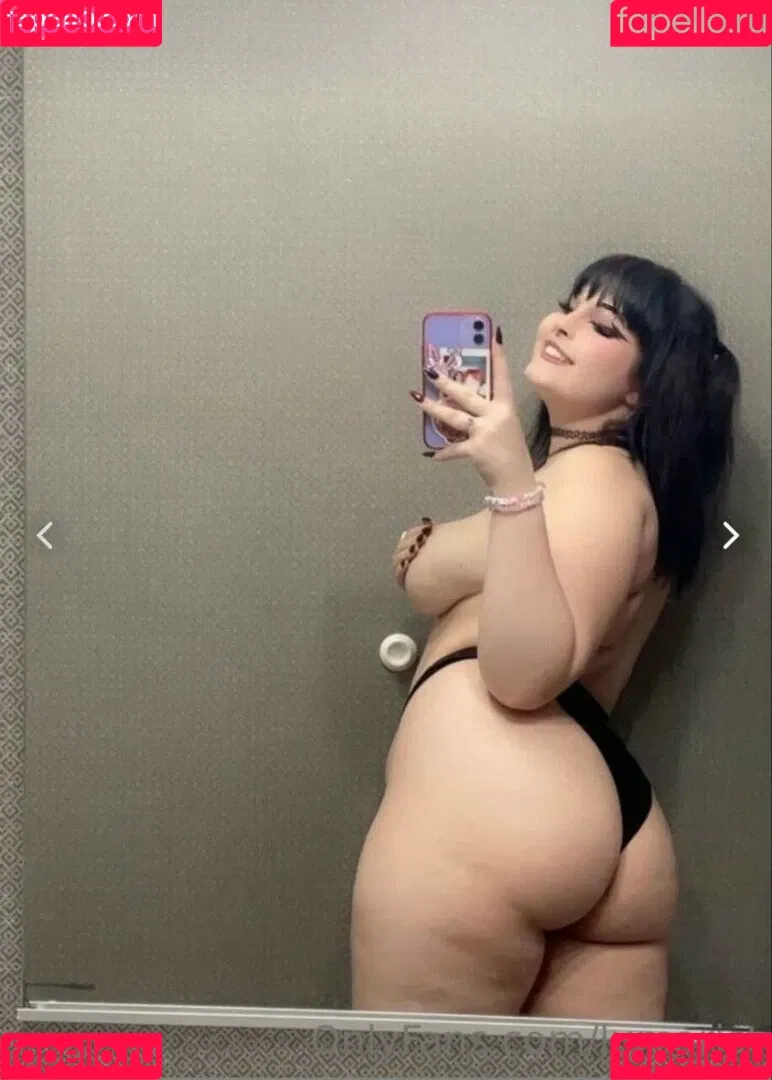okay_kylie Onlyfans Photo Gallery 
