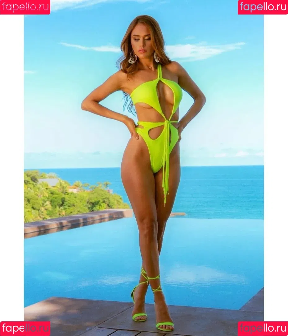 Yanet Garcia Onlyfans Photo Gallery 