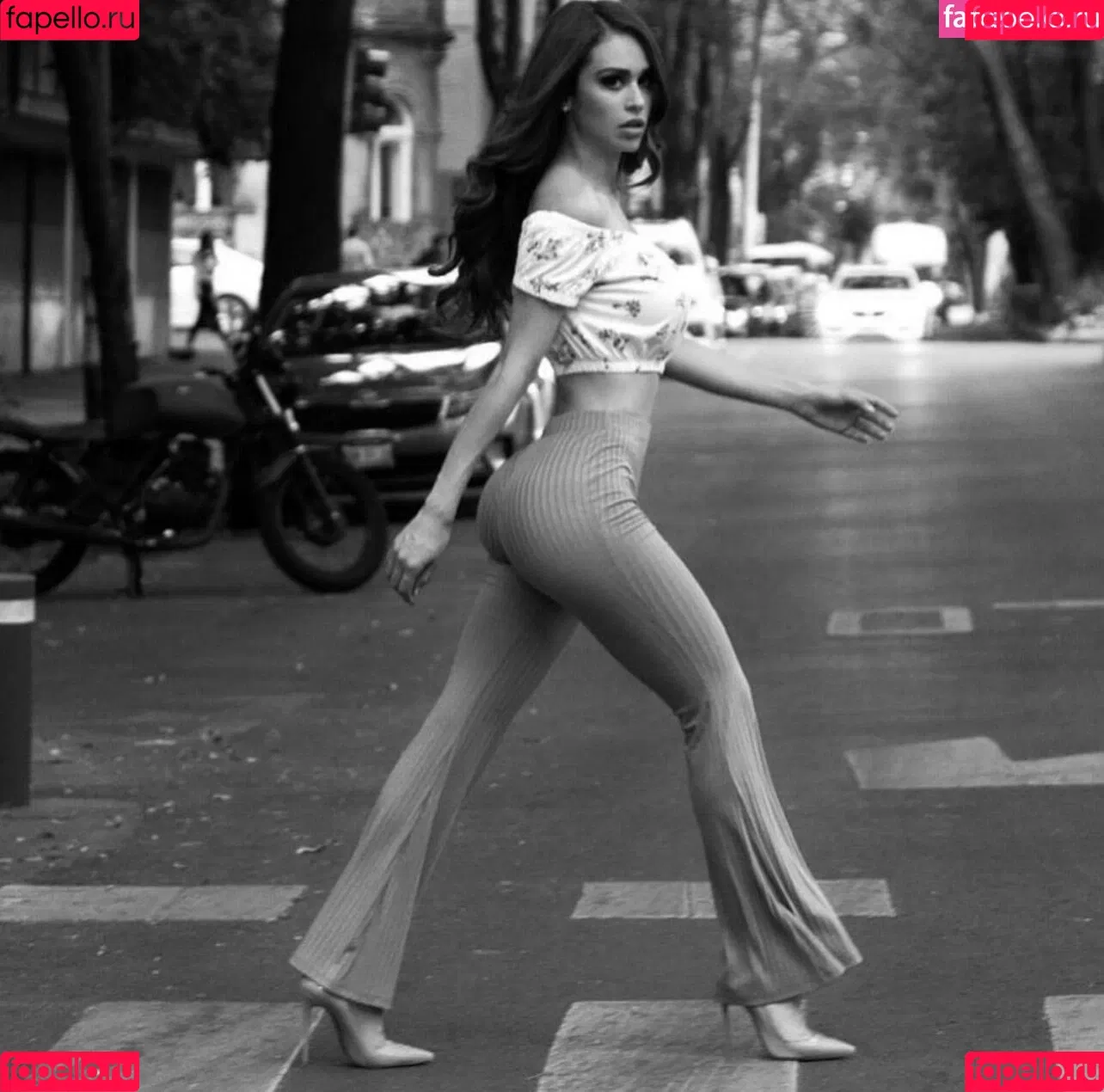 Yanet Garcia Onlyfans Photo Gallery 