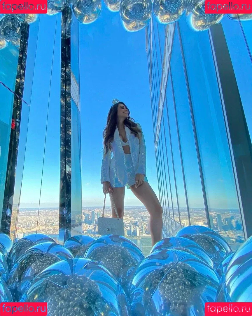 Yanet Garcia Onlyfans Photo Gallery 