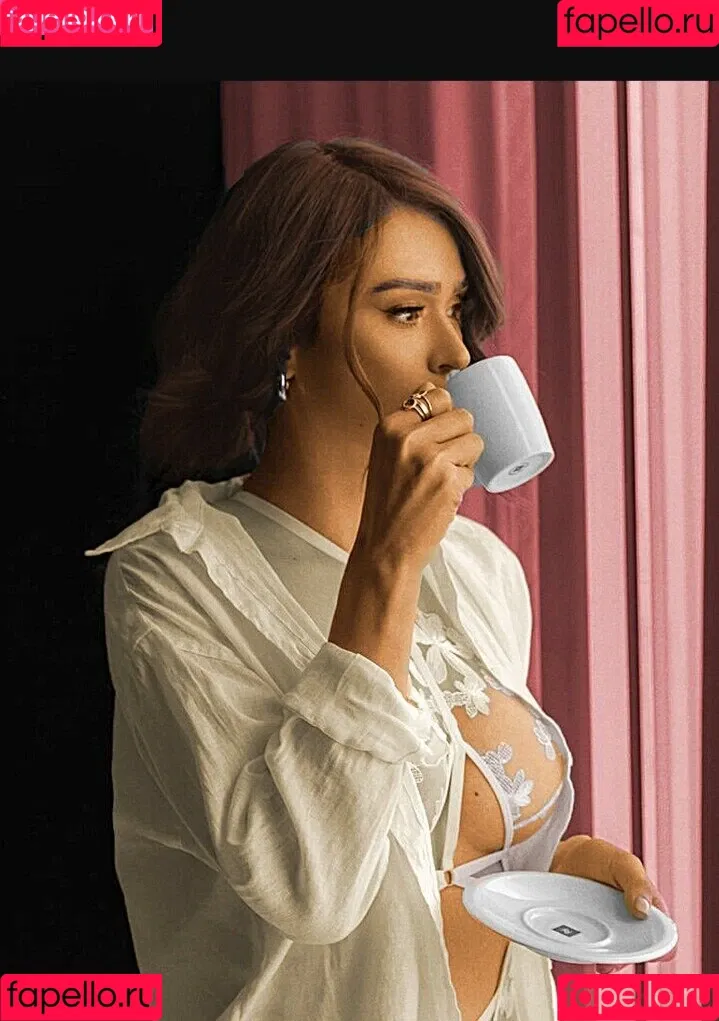Yanet Garcia Onlyfans Photo Gallery 
