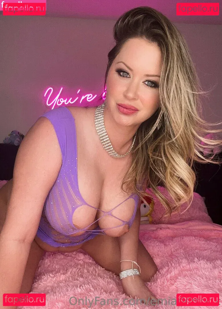 emiaddisonx Onlyfans Photo Gallery 