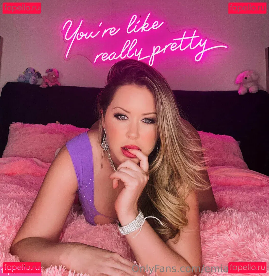 emiaddisonx Onlyfans Photo Gallery 