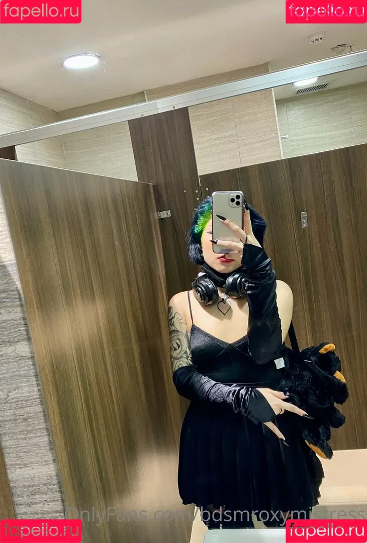 bdsmroxymistress Onlyfans Photo Gallery 