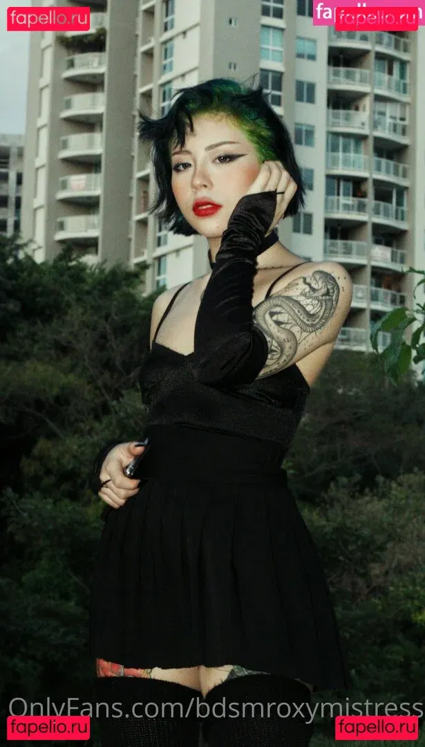 bdsmroxymistress Onlyfans Photo Gallery 