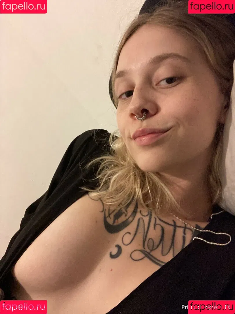 Gwen Stacy Onlyfans Photo Gallery 
