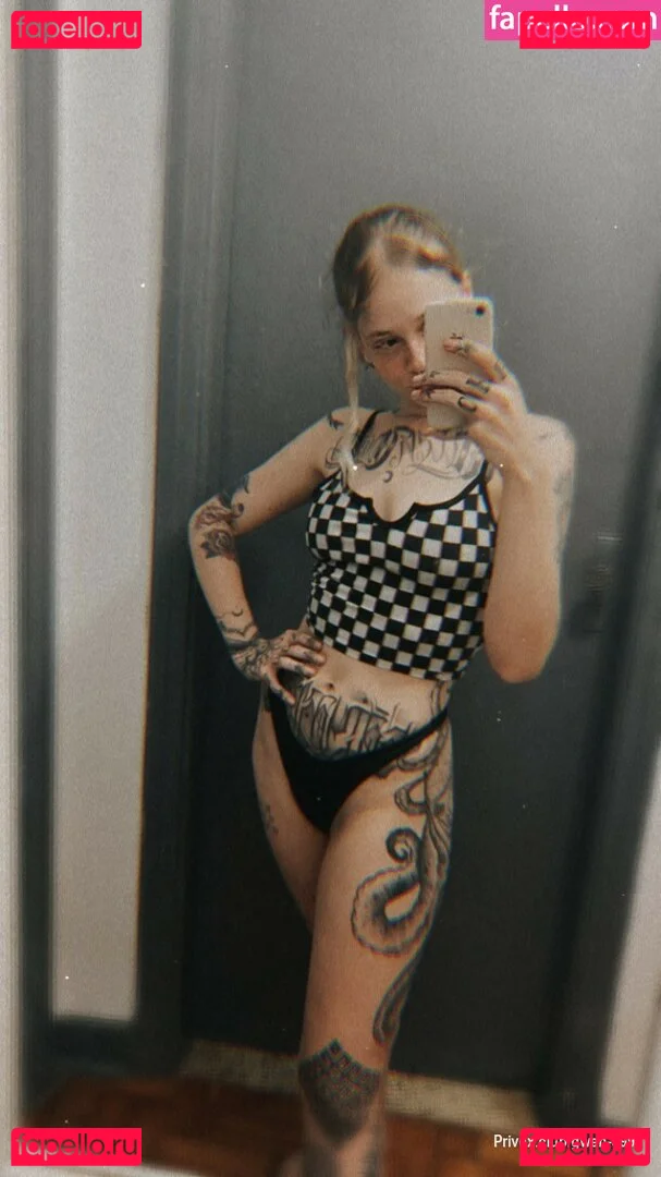 Gwen Stacy Onlyfans Photo Gallery 