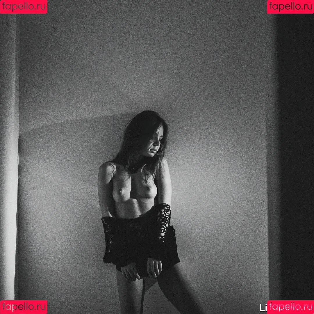 Guerlain Onlyfans Photo Gallery 