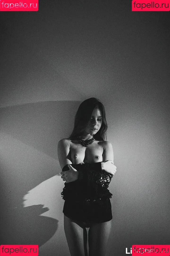 Guerlain Onlyfans Photo Gallery 