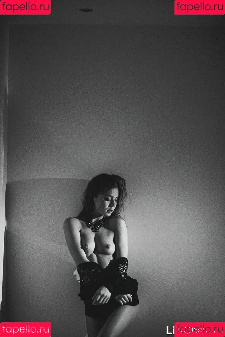 Guerlain Onlyfans Photo Gallery 