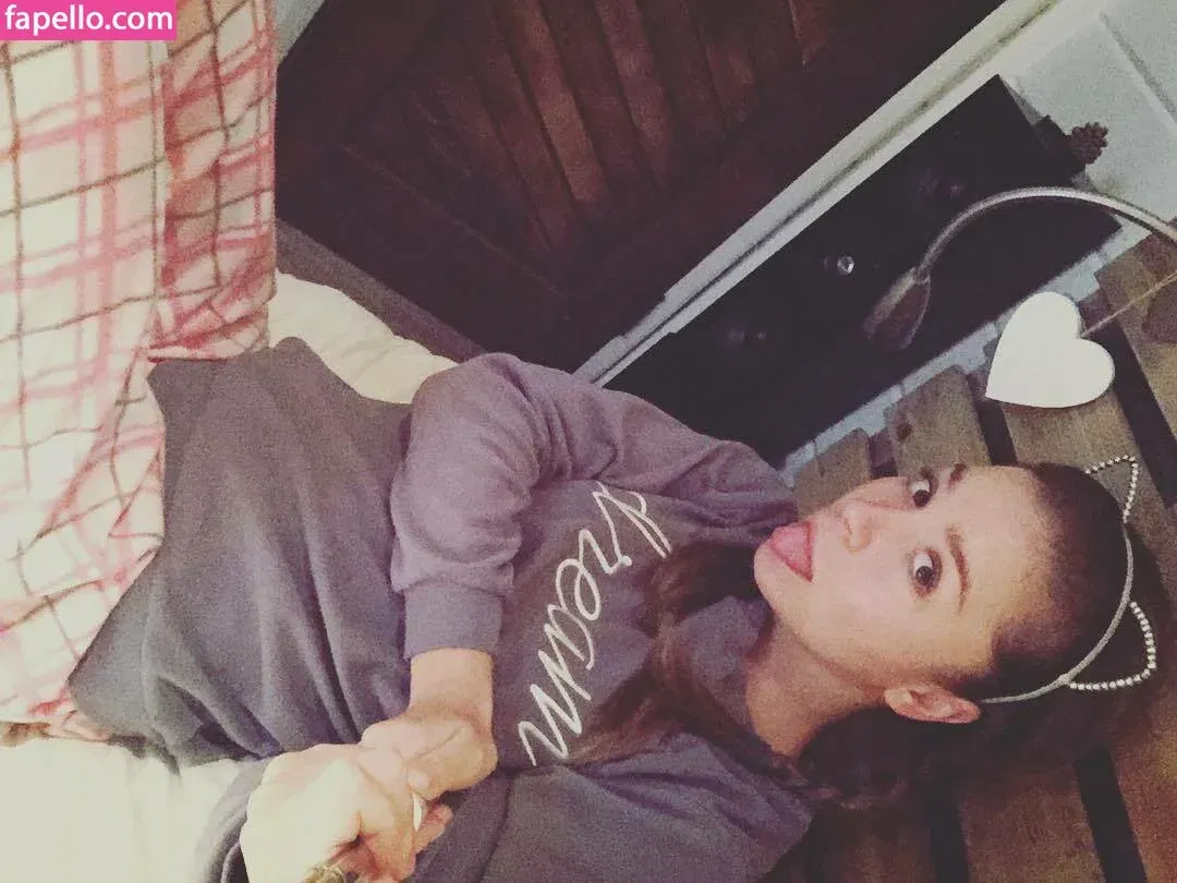 Guerlain Onlyfans Photo Gallery 