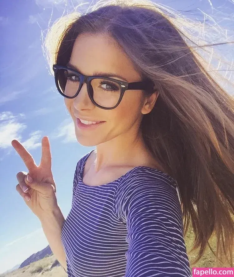 Guerlain Onlyfans Photo Gallery 