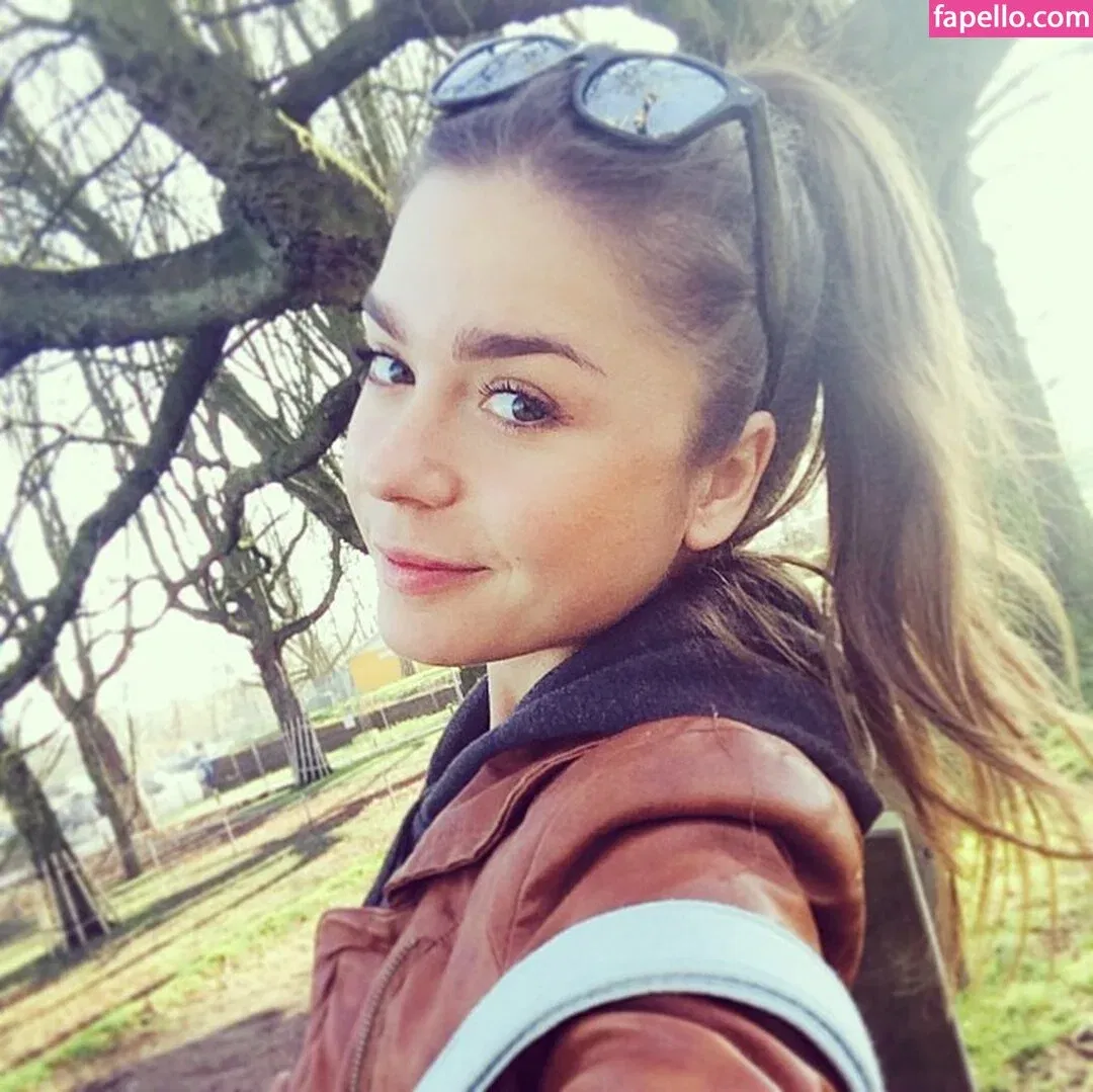 Guerlain Onlyfans Photo Gallery 