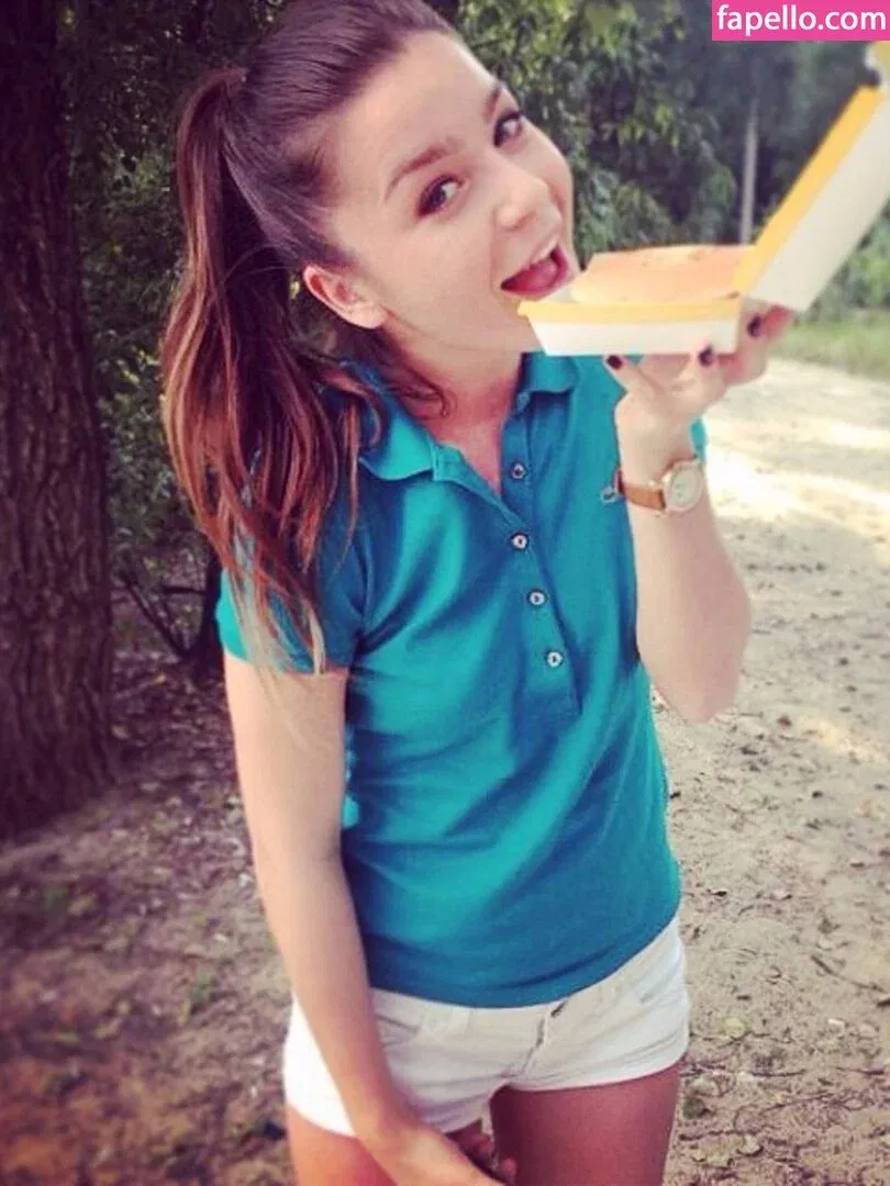 Guerlain Onlyfans Photo Gallery 