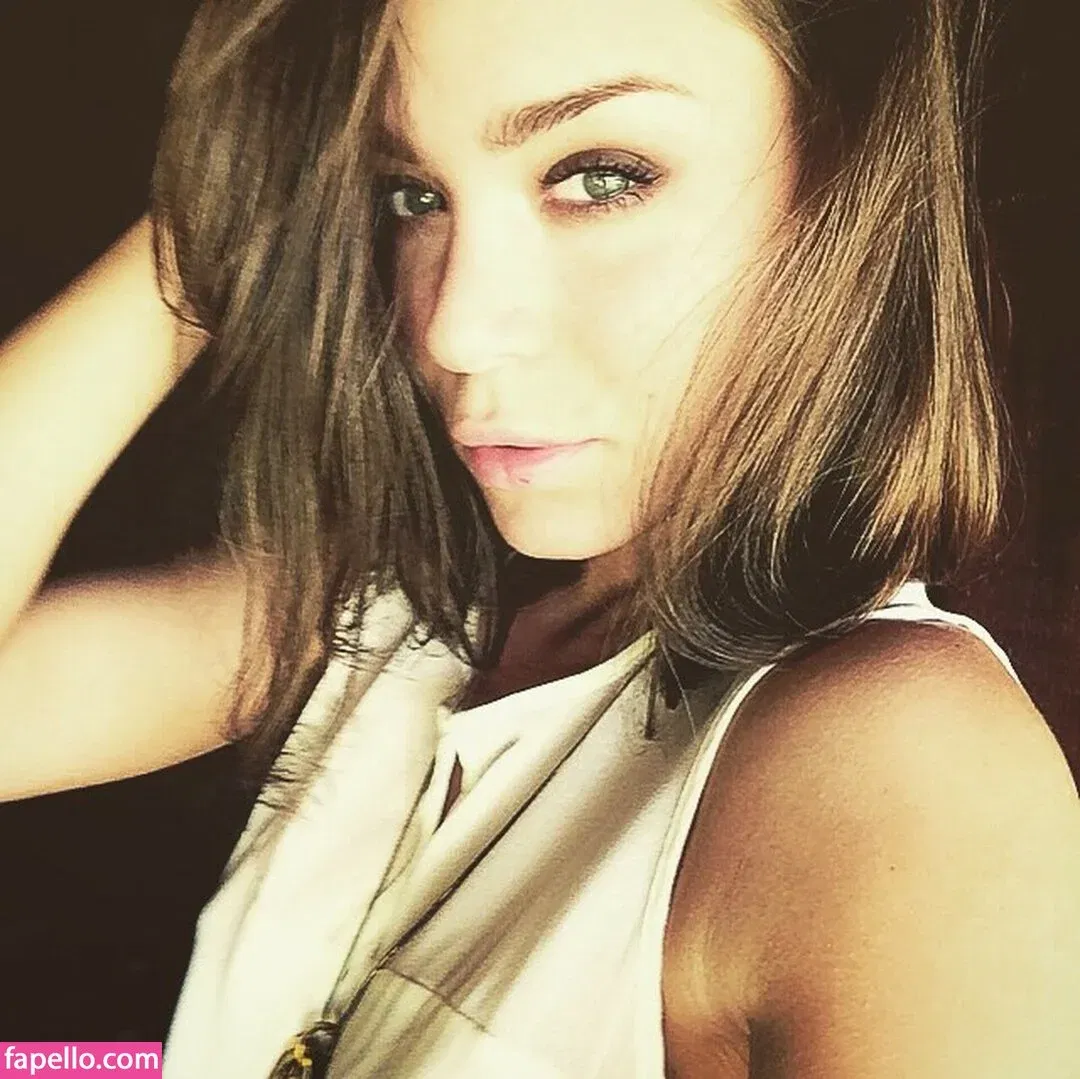 Guerlain Onlyfans Photo Gallery 