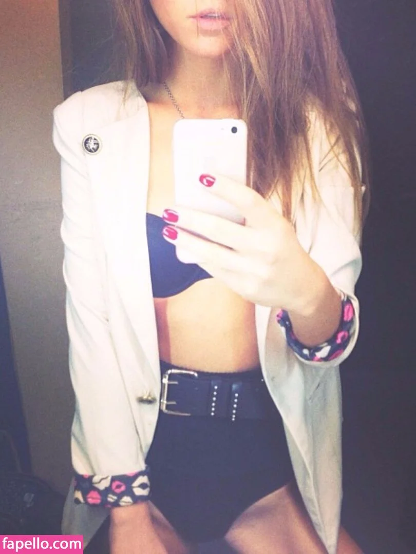 Guerlain Onlyfans Photo Gallery 