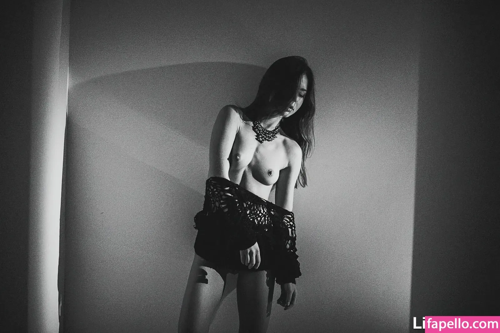 Guerlain Onlyfans Photo Gallery 