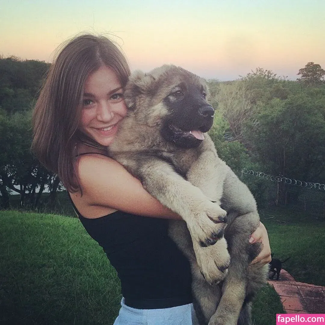 Guerlain Onlyfans Photo Gallery 