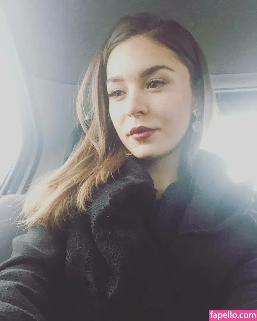 Guerlain Onlyfans Photo Gallery 