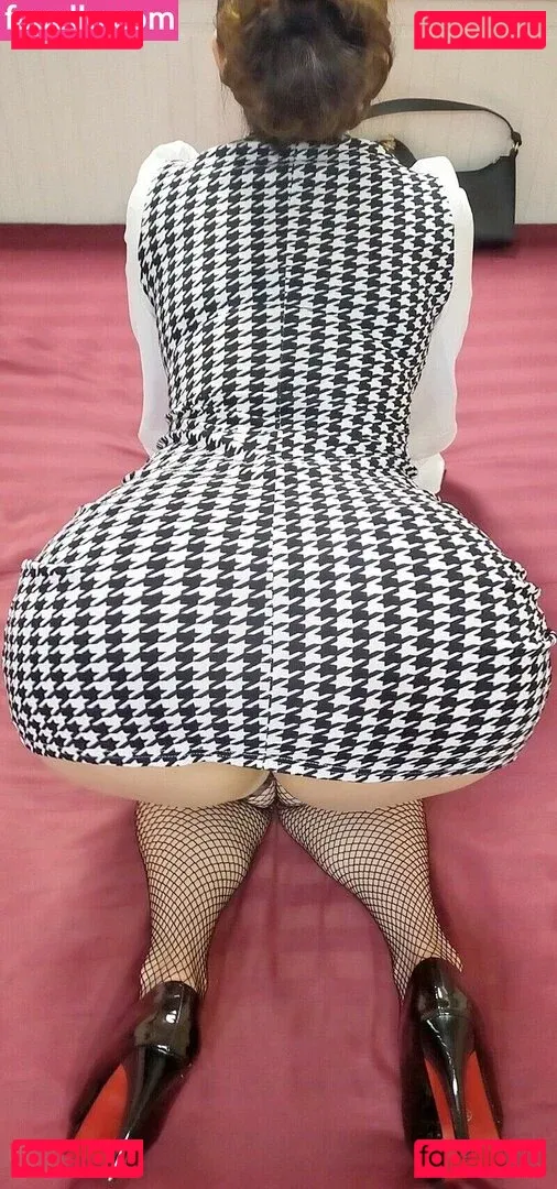 nene_booty Onlyfans Photo Gallery 