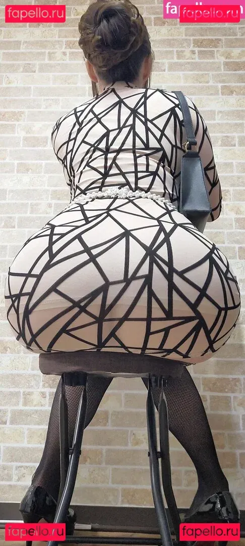 nene_booty Onlyfans Photo Gallery 