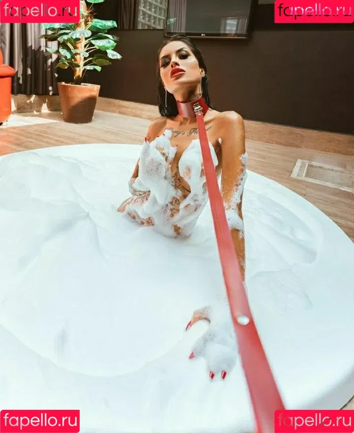 Tati Zaqui Onlyfans Photo Gallery 