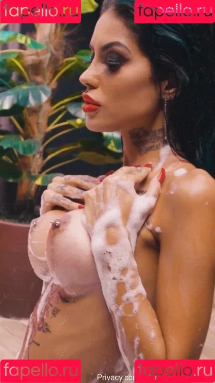 Tati Zaqui Onlyfans Photo Gallery 